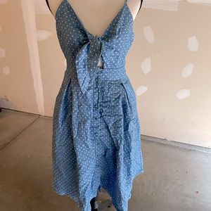 Lulus blue polka dot sun dress with pockets!